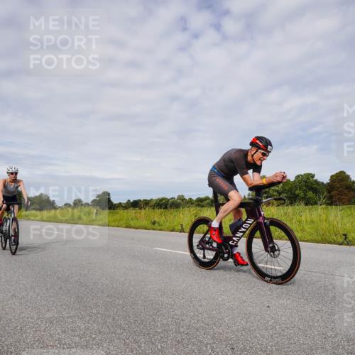 31.08.2025 - Elbe Triathlon Hamburg Michael Burmester http://msf.ph/oto/8667932 31.08.2025 10:59:45 Radfahren 1281, 1310, 1318, 1319, 1344, 1362, 1417, 1423 meine-sportfotos.de