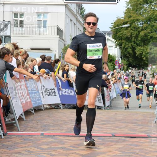 31.08.2025 - 21. Blankeneser Heldenlauf Strokosch-Dieckow http://msf.ph/oto/8667939 31.08.2025 10:56:59 Ziel 3419, 3385, 3117, 3157 meine-sportfotos.de