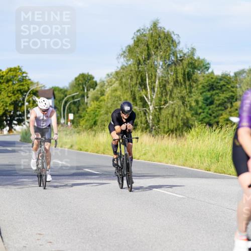 31.08.2025 - Elbe Triathlon Hamburg Michael Burmester http://msf.ph/oto/8667957 31.08.2025 09:45:06 Radfahren 409, 469, 646, 720, 896, 911 meine-sportfotos.de