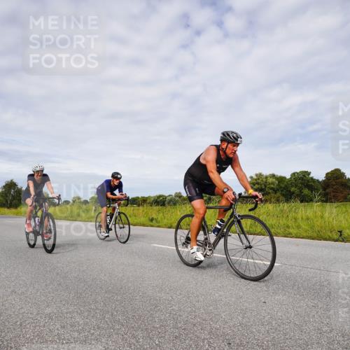 31.08.2025 - Elbe Triathlon Hamburg Michael Burmester http://msf.ph/oto/8667960 31.08.2025 11:00:11 Radfahren 1256, 1283, 1292, 1348, 1402, 1594 meine-sportfotos.de