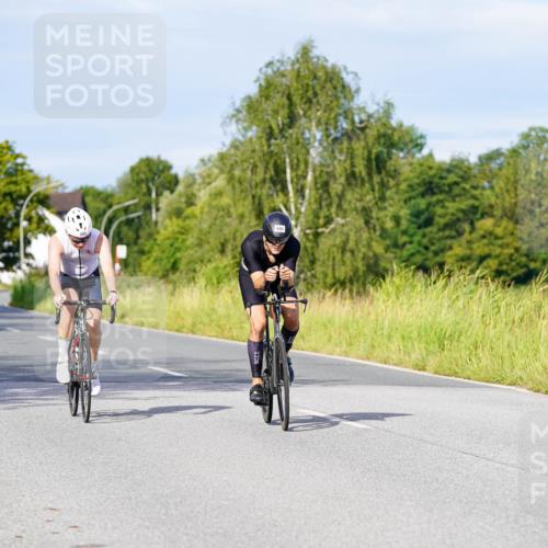 31.08.2025 - Elbe Triathlon Hamburg Michael Burmester http://msf.ph/oto/8667961 31.08.2025 09:45:06 Radfahren 409, 469, 646, 720, 896, 911 meine-sportfotos.de