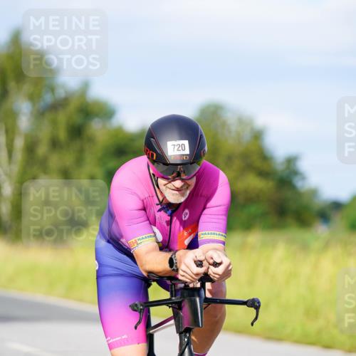31.08.2025 - Elbe Triathlon Hamburg Michael Burmester http://msf.ph/oto/8667978 31.08.2025 09:45:11 Radfahren 427, 720, 911 meine-sportfotos.de