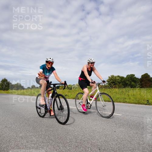 31.08.2025 - Elbe Triathlon Hamburg Michael Burmester http://msf.ph/oto/8667979 31.08.2025 11:00:34 Radfahren 1275, 1306, 1391, 1466, 1467 meine-sportfotos.de