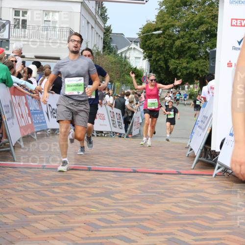 31.08.2025 - 21. Blankeneser Heldenlauf Strokosch-Dieckow http://msf.ph/oto/8667980 31.08.2025 11:14:57 Ziel 3479, 3535, 3534, 3586, 3661, 3610, 3336, 3270 meine-sportfotos.de