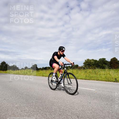 31.08.2025 - Elbe Triathlon Hamburg Michael Burmester http://msf.ph/oto/8667999 31.08.2025 11:01:11 Radfahren 1245, 1259, 1359, 1360, 1397, 1609, 1612 meine-sportfotos.de