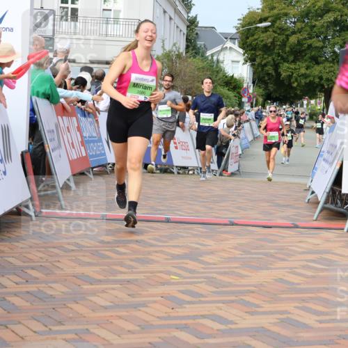 31.08.2025 - 21. Blankeneser Heldenlauf Strokosch-Dieckow http://msf.ph/oto/8668014 31.08.2025 11:14:55 Ziel 3479, 3445, 3586, 3661, 3610, 3336, 3270 meine-sportfotos.de