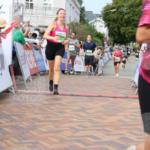 31.08.2025 - 21. Blankeneser Heldenlauf Strokosch-Dieckow http://msf.ph/oto/8668022 31.08.2025 11:14:54 Ziel 3479, 3445, 3586, 3661, 3610, 3336 meine-sportfotos.de