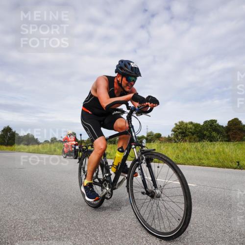 31.08.2025 - Elbe Triathlon Hamburg Michael Burmester http://msf.ph/oto/8668027 31.08.2025 11:01:48 Radfahren 1248, 1317, 1455 meine-sportfotos.de