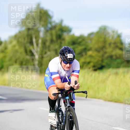 31.08.2025 - Elbe Triathlon Hamburg Michael Burmester http://msf.ph/oto/8668033 31.08.2025 09:45:28 Radfahren 393, 431, 489, 566, 664, 709, 756 meine-sportfotos.de