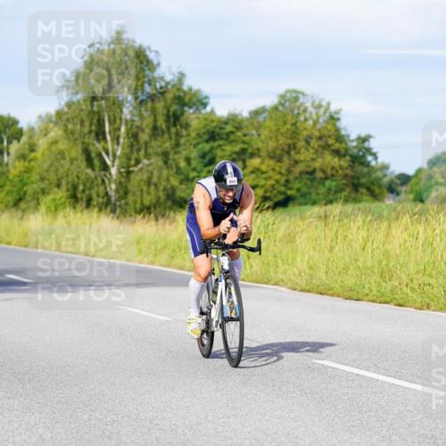 31.08.2025 - Elbe Triathlon Hamburg Michael Burmester http://msf.ph/oto/8668041 31.08.2025 09:45:30 Radfahren 393, 431, 489, 566, 607, 660, 664, 709, 756 meine-sportfotos.de
