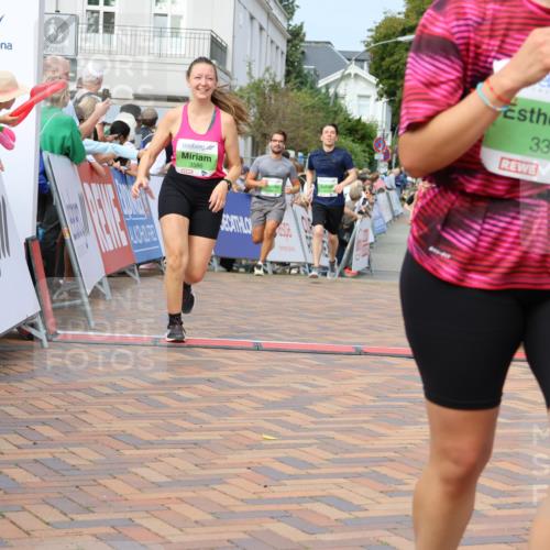 31.08.2025 - 21. Blankeneser Heldenlauf Strokosch-Dieckow http://msf.ph/oto/8668043 31.08.2025 11:14:54 Ziel 3479, 3445, 3586, 3661, 3610, 3336 meine-sportfotos.de