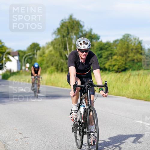 31.08.2025 - Elbe Triathlon Hamburg Michael Burmester http://msf.ph/oto/8668066 31.08.2025 09:45:34 Radfahren 392, 393, 431, 607, 660, 700, 708, 709 meine-sportfotos.de