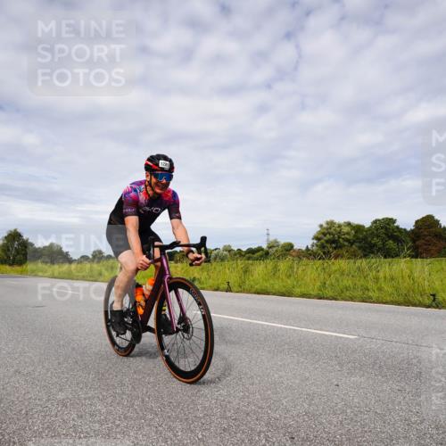 31.08.2025 - Elbe Triathlon Hamburg Michael Burmester http://msf.ph/oto/8668093 31.08.2025 11:03:33 Radfahren 1284, 1289, 1424, 1500, 1542, 1572 meine-sportfotos.de