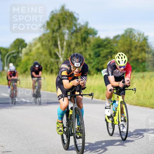 31.08.2025 - Elbe Triathlon Hamburg Michael Burmester http://msf.ph/oto/8668096 31.08.2025 09:45:40 Radfahren 392, 633, 660, 700, 708, 786, 808, 826 meine-sportfotos.de