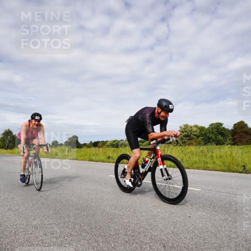 31.08.2025 - Elbe Triathlon Hamburg Michael Burmester http://msf.ph/oto/8668097 31.08.2025 11:03:38 Radfahren 1284, 1500, 1542 meine-sportfotos.de