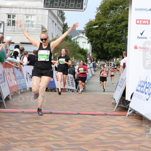 31.08.2025 - 21. Blankeneser Heldenlauf Strokosch-Dieckow http://msf.ph/oto/8668188 31.08.2025 11:14:48 Ziel 3479, 3445, 3093, 3336 meine-sportfotos.de