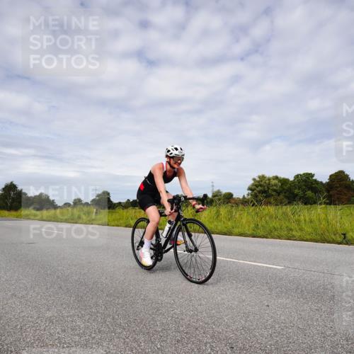 31.08.2025 - Elbe Triathlon Hamburg Michael Burmester http://msf.ph/oto/8668193 31.08.2025 11:06:11 Radfahren 1480, 1516, 1541 meine-sportfotos.de