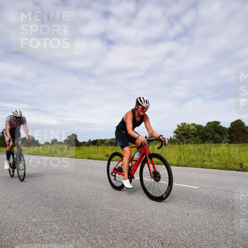 31.08.2025 - Elbe Triathlon Hamburg Michael Burmester http://msf.ph/oto/8668217 31.08.2025 11:06:49 Radfahren 1324, 1328, 1384, 1578, 1605 meine-sportfotos.de