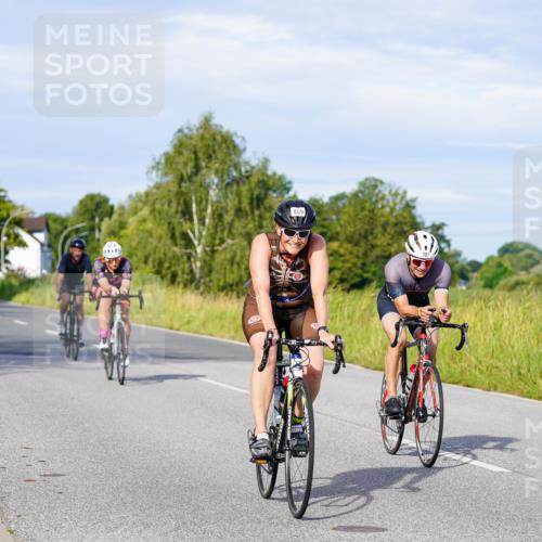 31.08.2025 - Elbe Triathlon Hamburg Michael Burmester http://msf.ph/oto/8668247 31.08.2025 09:46:22 Radfahren 280, 286, 419, 420, 421, 635, 684, 694, 707, 717, 859 meine-sportfotos.de