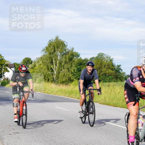 31.08.2025 - Elbe Triathlon Hamburg Michael Burmester http://msf.ph/oto/8668260 31.08.2025 09:46:24 Radfahren 280, 286, 419, 420, 421, 494, 635, 684, 707, 859, 909 meine-sportfotos.de