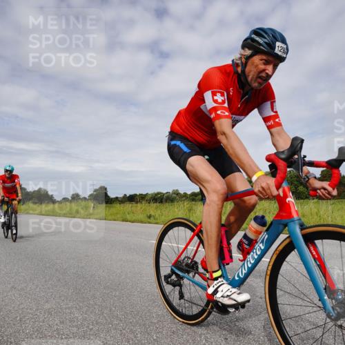 31.08.2025 - Elbe Triathlon Hamburg Michael Burmester http://msf.ph/oto/8668261 31.08.2025 11:07:50 Radfahren 1293, 1419, 1501, 1574, 1593 meine-sportfotos.de