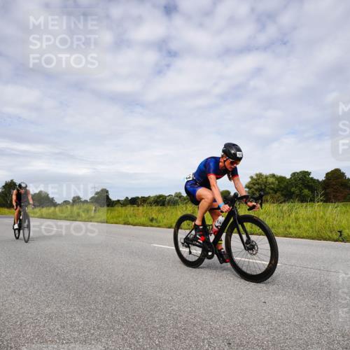 31.08.2025 - Elbe Triathlon Hamburg Michael Burmester http://msf.ph/oto/8668272 31.08.2025 11:08:20 Radfahren 1271, 1413, 1434, 1469, 1492 meine-sportfotos.de