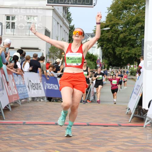 31.08.2025 - 21. Blankeneser Heldenlauf Strokosch-Dieckow http://msf.ph/oto/8668283 31.08.2025 11:14:45 Ziel 3707, 3445, 3093 meine-sportfotos.de