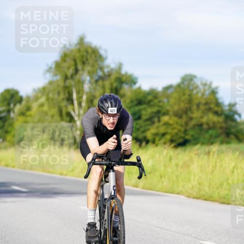 31.08.2025 - Elbe Triathlon Hamburg Michael Burmester http://msf.ph/oto/8668284 31.08.2025 09:46:29 Radfahren 419, 421, 439, 494, 599, 666, 909 meine-sportfotos.de