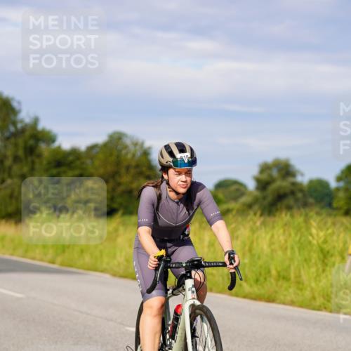 31.08.2025 - Elbe Triathlon Hamburg Michael Burmester http://msf.ph/oto/8668320 31.08.2025 09:46:39 Radfahren 284, 329, 394, 666, 750, 759, 771, 816 meine-sportfotos.de
