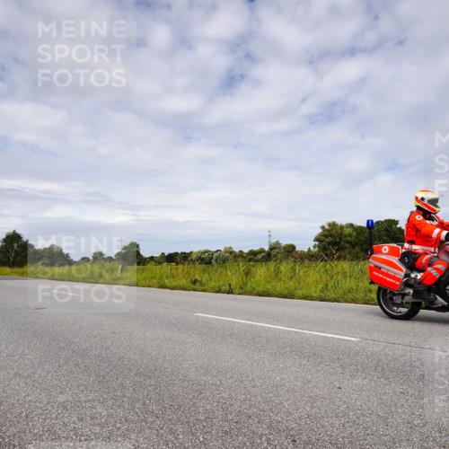 31.08.2025 - Elbe Triathlon Hamburg Michael Burmester http://msf.ph/oto/8668335 31.08.2025 11:10:18 Radfahren 1411, 1416, 1437, 1601 meine-sportfotos.de