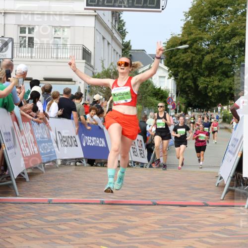 31.08.2025 - 21. Blankeneser Heldenlauf Strokosch-Dieckow http://msf.ph/oto/8668354 31.08.2025 11:14:44 Ziel 3707, 3445, 3093 meine-sportfotos.de