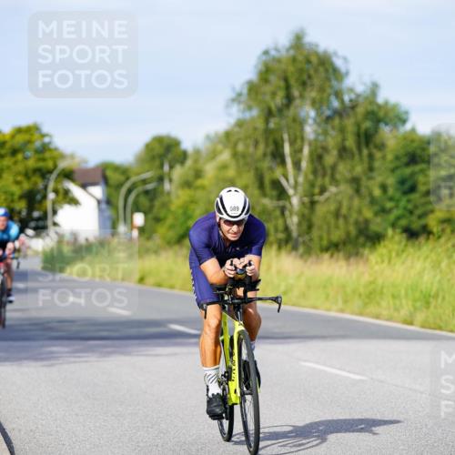 31.08.2025 - Elbe Triathlon Hamburg Michael Burmester http://msf.ph/oto/8668385 31.08.2025 09:46:52 Radfahren 384, 399, 589, 729 meine-sportfotos.de