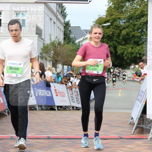 31.08.2025 - 21. Blankeneser Heldenlauf Strokosch-Dieckow http://msf.ph/oto/8668399 31.08.2025 10:56:20 Ziel 3609, 3083, 3121 meine-sportfotos.de
