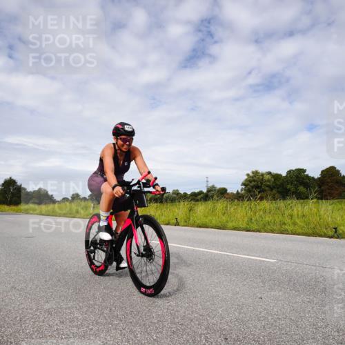31.08.2025 - Elbe Triathlon Hamburg Michael Burmester http://msf.ph/oto/8668406 31.08.2025 11:11:45 Radfahren 1435 meine-sportfotos.de