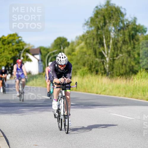 31.08.2025 - Elbe Triathlon Hamburg Michael Burmester http://msf.ph/oto/8668411 31.08.2025 09:47:07 Radfahren 290, 458, 531, 655, 691, 731, 760, 777, 792 meine-sportfotos.de