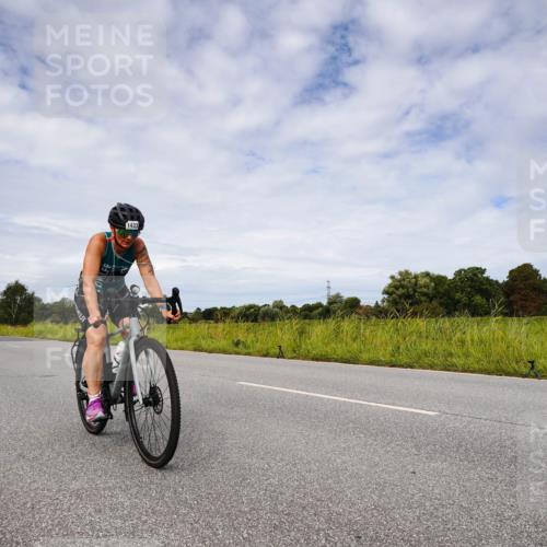 31.08.2025 - Elbe Triathlon Hamburg Michael Burmester http://msf.ph/oto/8668417 31.08.2025 11:12:22 Radfahren 1374, 1390, 1404, 1433, 1442, 1462, 1476, 1615 meine-sportfotos.de