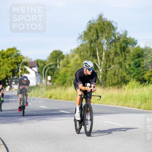 31.08.2025 - Elbe Triathlon Hamburg Michael Burmester http://msf.ph/oto/8668425 31.08.2025 09:47:10 Radfahren 290, 531, 533, 655, 731, 749, 760, 777 meine-sportfotos.de