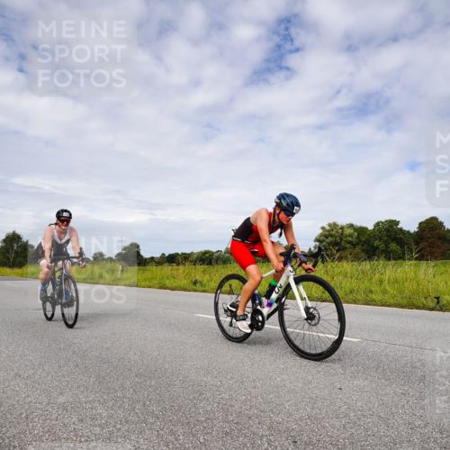 31.08.2025 - Elbe Triathlon Hamburg Michael Burmester http://msf.ph/oto/8668433 31.08.2025 11:12:35 Radfahren 1409, 1430, 1481, 1517, 1614 meine-sportfotos.de
