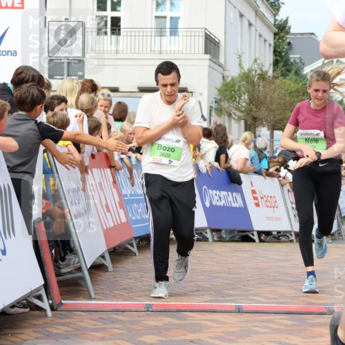 31.08.2025 - 21. Blankeneser Heldenlauf Strokosch-Dieckow http://msf.ph/oto/8668439 31.08.2025 10:56:19 Ziel 3609, 3083, 3121 meine-sportfotos.de