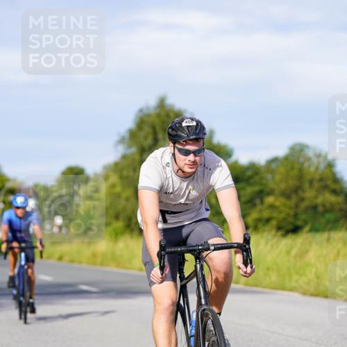 31.08.2025 - Elbe Triathlon Hamburg Michael Burmester http://msf.ph/oto/8668457 31.08.2025 09:47:18 Radfahren 400, 516, 533, 545, 723, 749, 915 meine-sportfotos.de