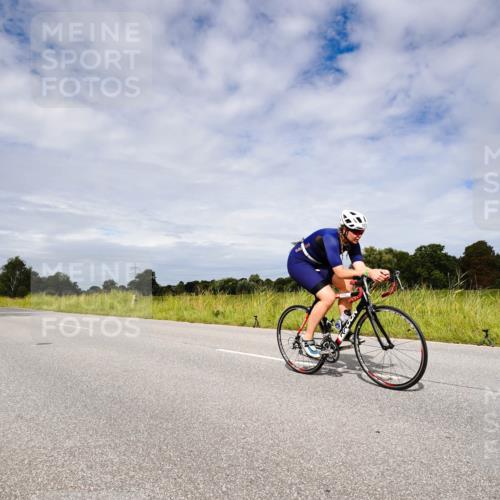 31.08.2025 - Elbe Triathlon Hamburg Michael Burmester http://msf.ph/oto/8668462 31.08.2025 11:13:40 Radfahren 1285, 1375, 1575 meine-sportfotos.de