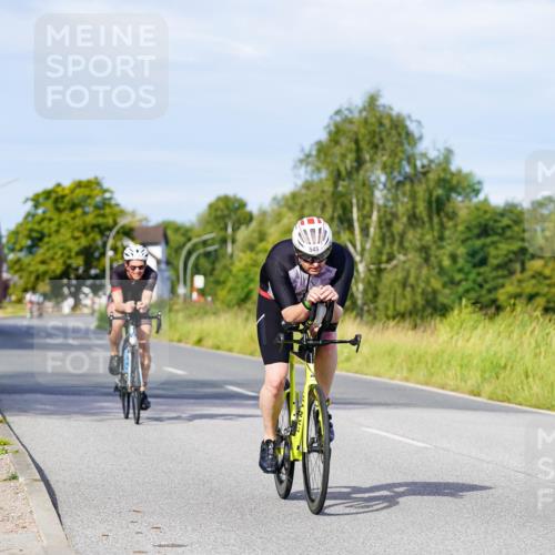31.08.2025 - Elbe Triathlon Hamburg Michael Burmester http://msf.ph/oto/8668470 31.08.2025 09:47:23 Radfahren 516, 545, 915 meine-sportfotos.de
