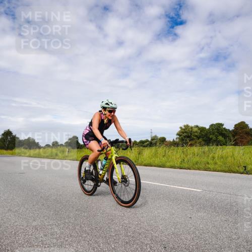 31.08.2025 - Elbe Triathlon Hamburg Michael Burmester http://msf.ph/oto/8668473 31.08.2025 11:14:07 Radfahren 1346, 1361, 1401, 1428 meine-sportfotos.de