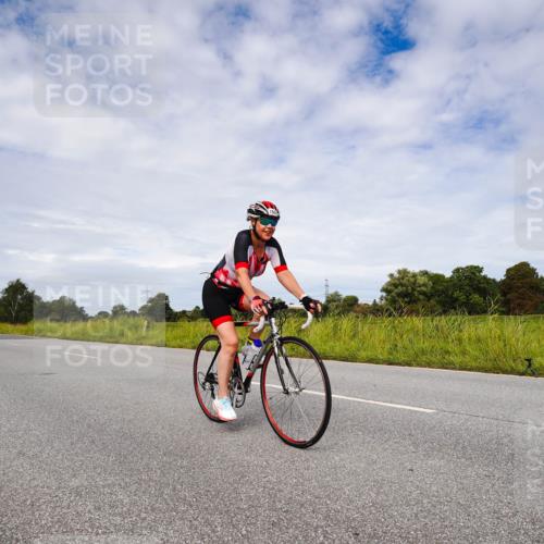 31.08.2025 - Elbe Triathlon Hamburg Michael Burmester http://msf.ph/oto/8668497 31.08.2025 11:14:41 Radfahren 1377, 1438, 1474, 1502, 1504, 1522, 1604 meine-sportfotos.de