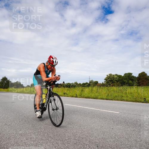 31.08.2025 - Elbe Triathlon Hamburg Michael Burmester http://msf.ph/oto/8668499 31.08.2025 11:14:43 Radfahren 1377, 1407, 1474, 1502, 1504, 1604 meine-sportfotos.de