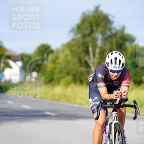 31.08.2025 - Elbe Triathlon Hamburg Michael Burmester http://msf.ph/oto/8668500 31.08.2025 09:47:36 Radfahren 253, 609, 657, 754, 828, 850 meine-sportfotos.de