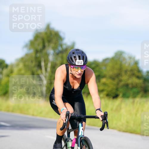 31.08.2025 - Elbe Triathlon Hamburg Michael Burmester http://msf.ph/oto/8668520 31.08.2025 09:47:45 Radfahren 256, 374, 413, 674, 912 meine-sportfotos.de