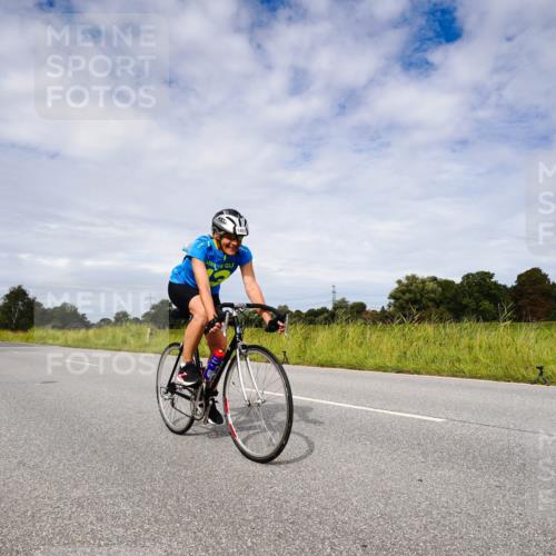 31.08.2025 - Elbe Triathlon Hamburg Michael Burmester http://msf.ph/oto/8668546 31.08.2025 11:16:11 Radfahren 1497 meine-sportfotos.de