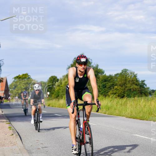 31.08.2025 - Elbe Triathlon Hamburg Michael Burmester http://msf.ph/oto/8668577 31.08.2025 09:48:04 Radfahren 285, 315, 528, 781, 901 meine-sportfotos.de