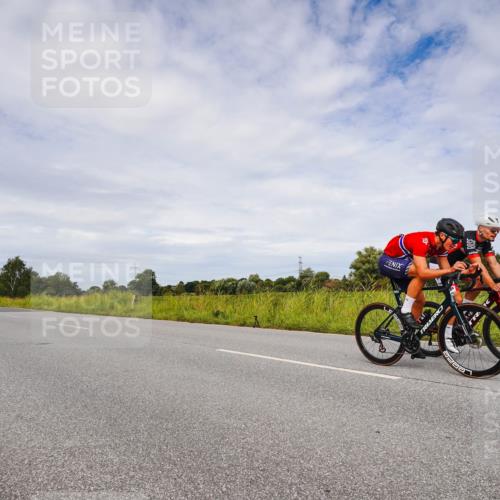 31.08.2025 - Elbe Triathlon Hamburg Michael Burmester http://msf.ph/oto/8668659 31.08.2025 11:20:47 Radfahren 1349, 1507, 1523 meine-sportfotos.de